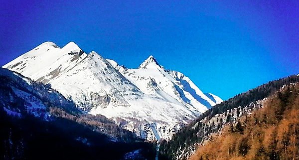 Blick zum Grossglockner vom Hotel Lärchenhof Heiligenblut